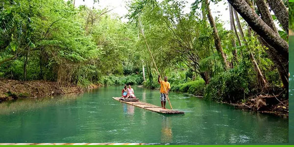 Iethe River Rafting Jamaica