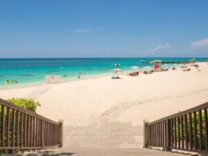 airport-transfer-to-deja-resorts-beach-view
