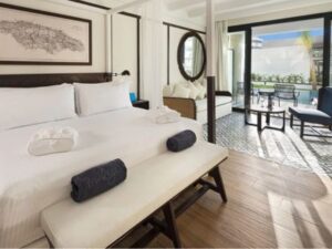 airport-transfer-to-ocean-coral-spring-junior-room