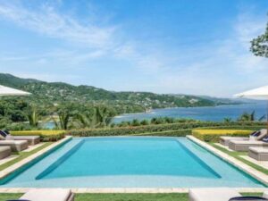 airport-transfer-to-round-hill-pool-ocean-view