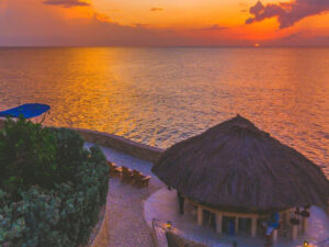 island-dream-tour-ocean-cliff-resort-negril-sunset