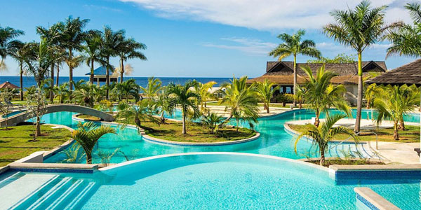 island-dream-tour-the-cliff-hotel-negril-pool-view