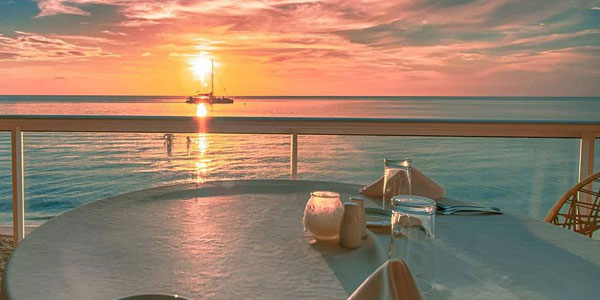 island-dream-tour-travellers-beach-resort-negril-sunset
